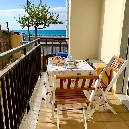 La Posidonia Sul Mare Apartamento Santo Stefano al Mare Exterior foto
